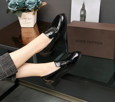 LV Casual shoes Women--028